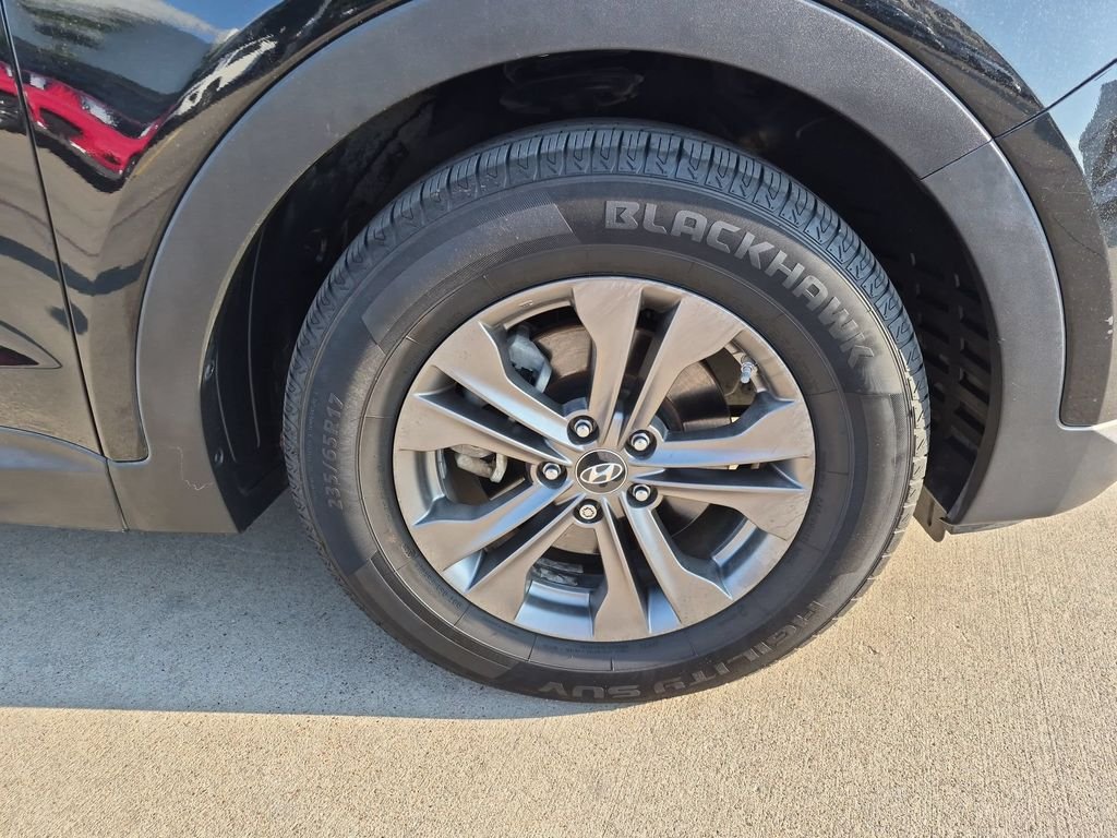 Used 2014 Black Hyundai Base image 10