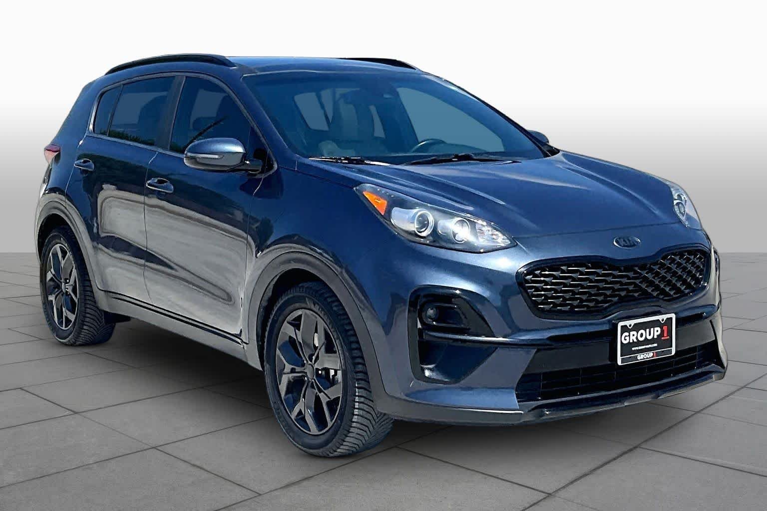 Used 2021 Pacific Blue Kia S image 3