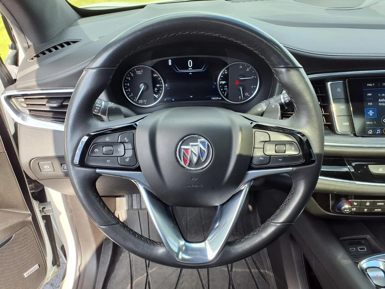 Used 2023 White Buick Avenir image 8