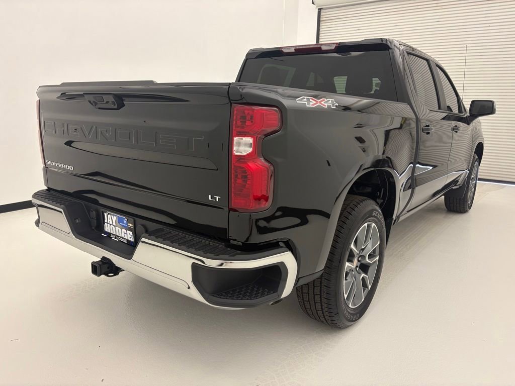 New 2026 Black Chevrolet LT image 20
