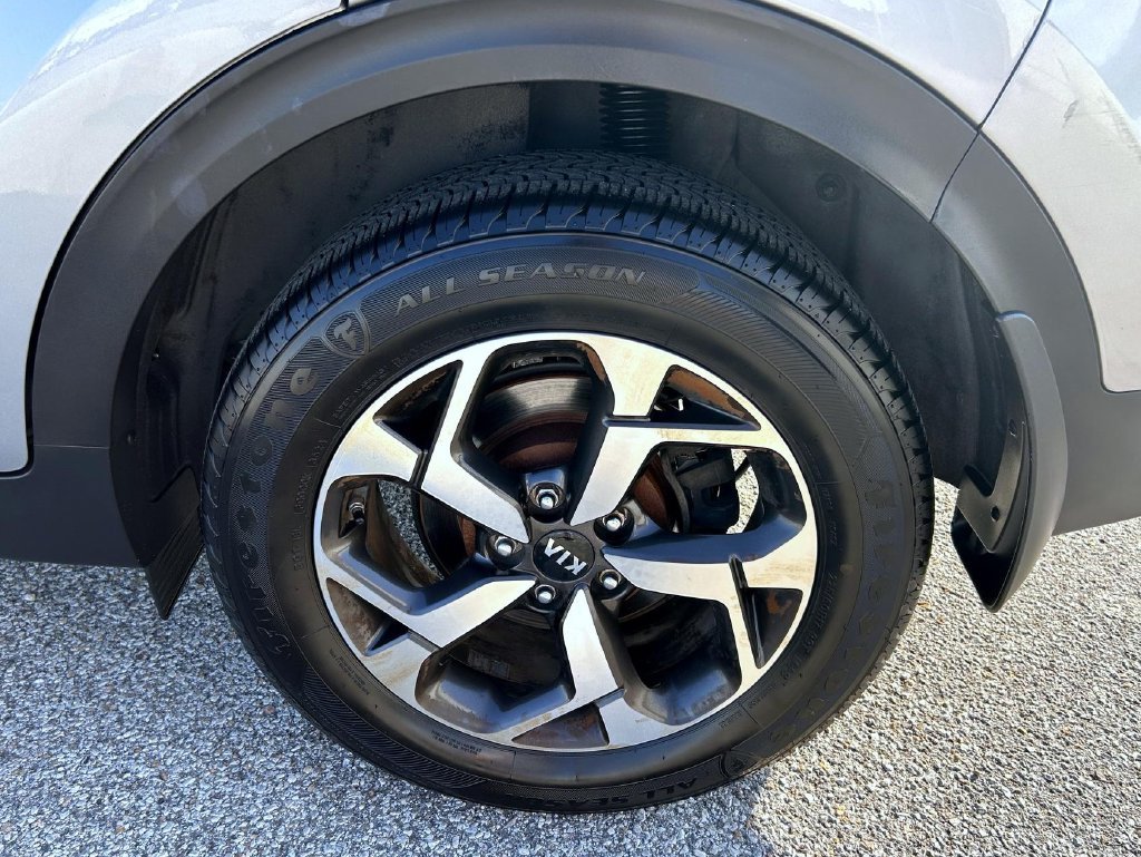 Used 2020 Gray Kia LX image 23