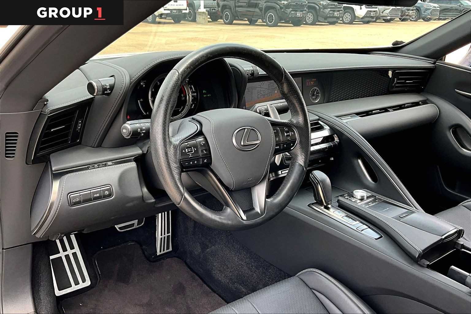 Certified Used 2021 ULTRA WHITE Lexus  image 17