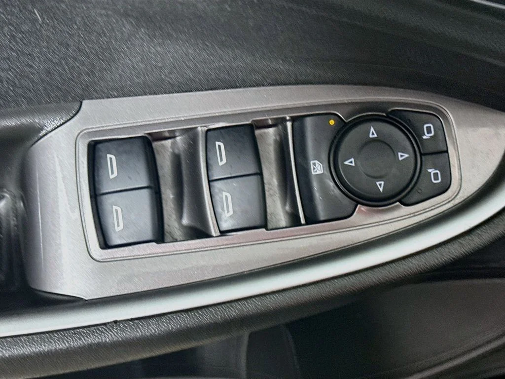 Used 2025 Mosaic Black Metallic Chevrolet LS image 18