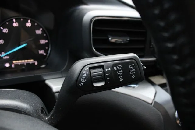Used 2020 Black Ford XLT image 15