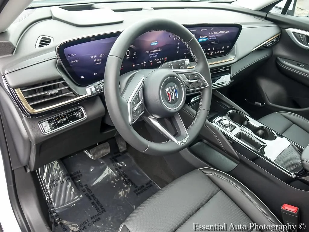 New 2026 Iridescent White Tricoat Buick Avenir image 11