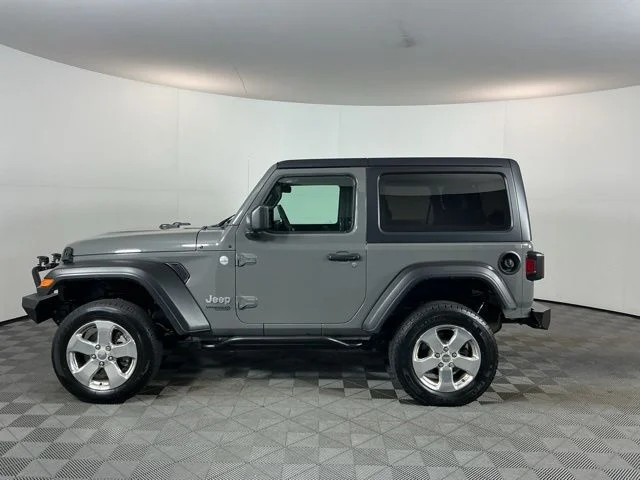Used 2019 Gray Jeep Sport image 8