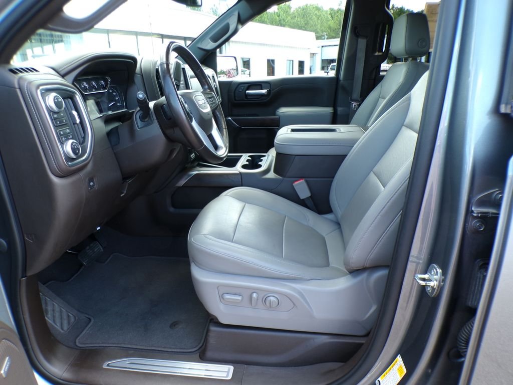 Used 2021 Steel Metallic GMC SLT image 12