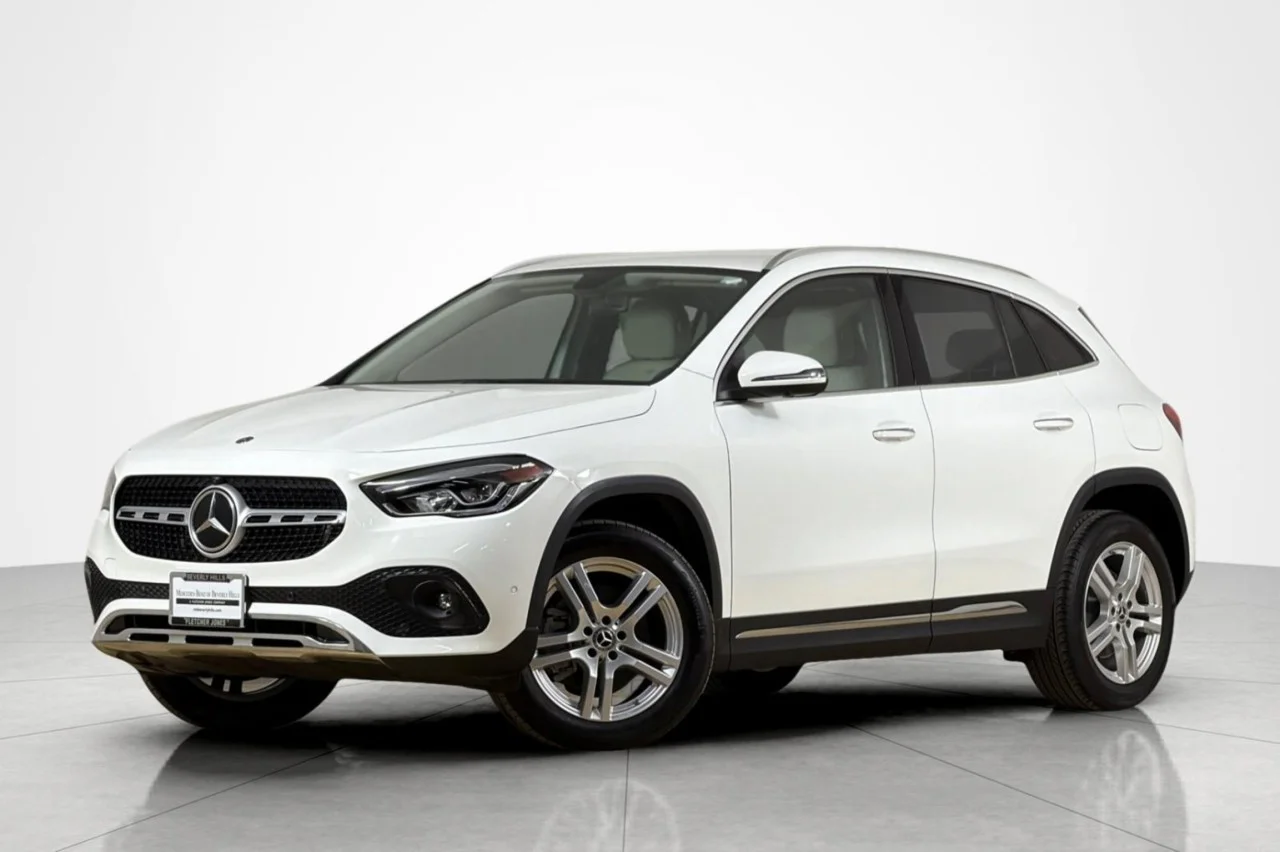 Used 2021 Polar White Mercedes-Benz GLA 250 image 1