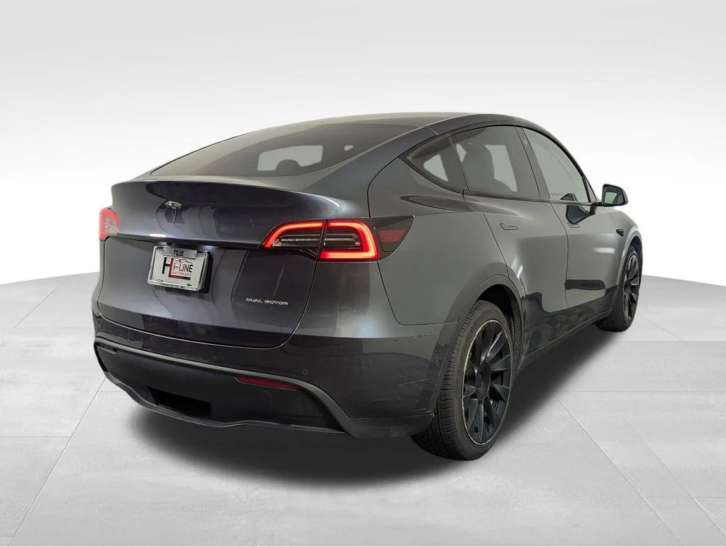 Used 2022 Black Tesla Long Range image 24