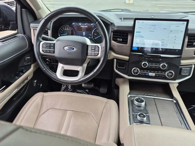 Used 2024 Blue Ford Limited image 30