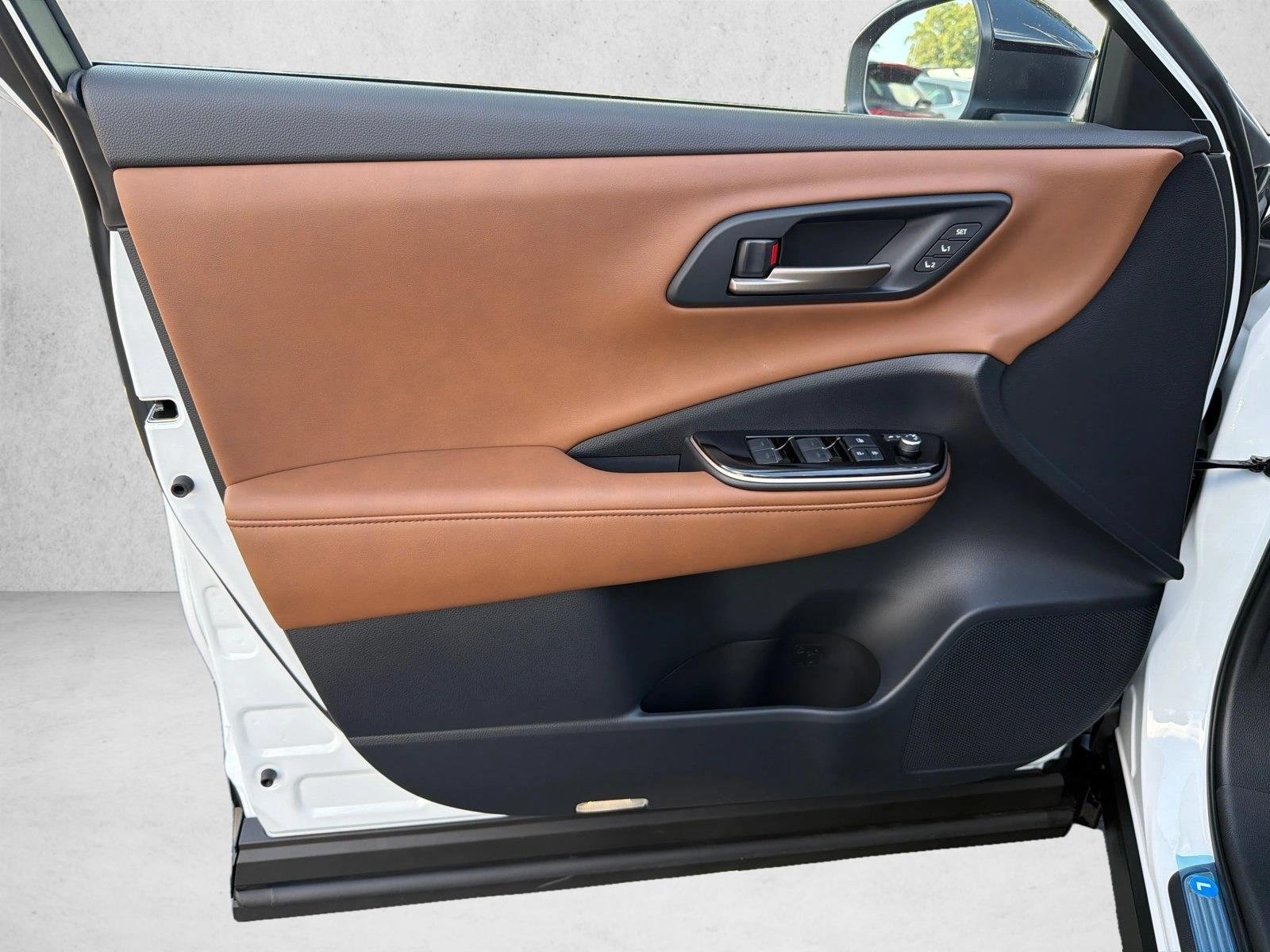New 2026 Oxygen White Toyota XLE image 10