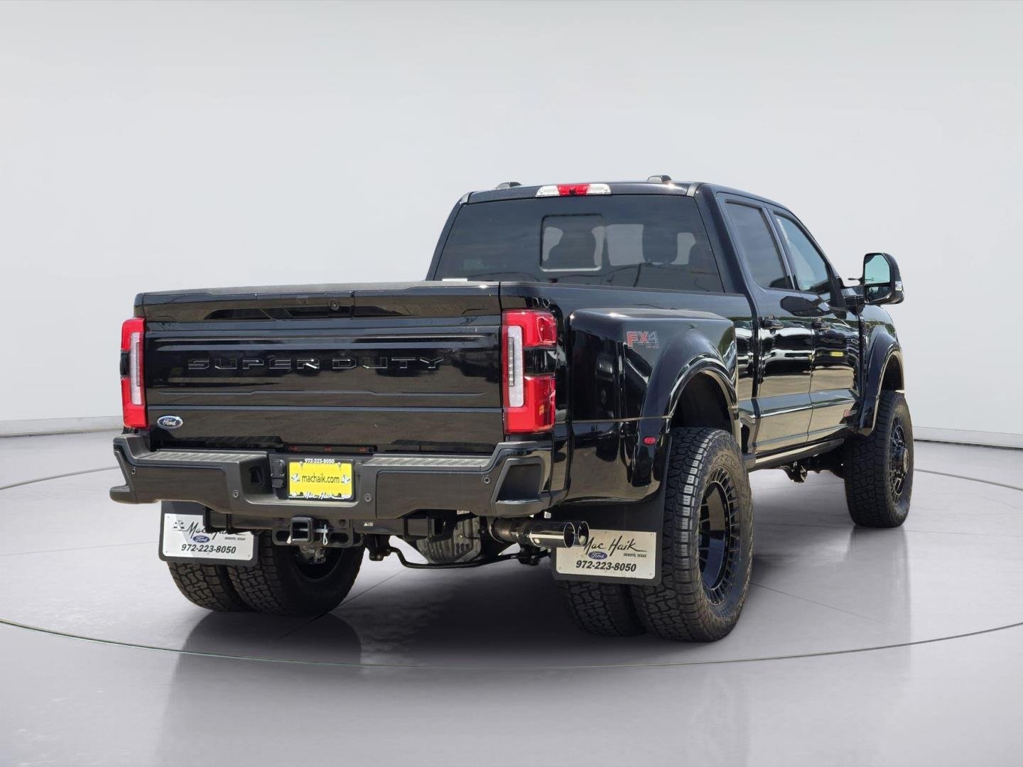 New 2026 Agate Black Metallic Ford F-450® Platinum® image 4