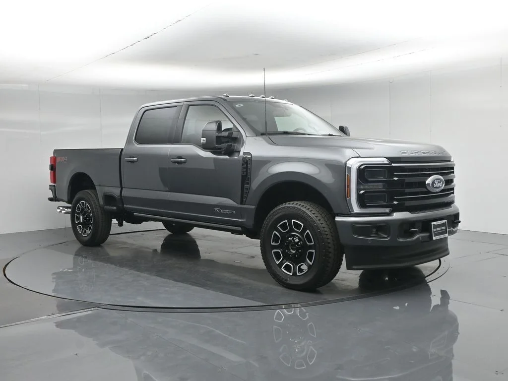 New 2026 Carbonized Gray Metallic Ford Platinum image 27