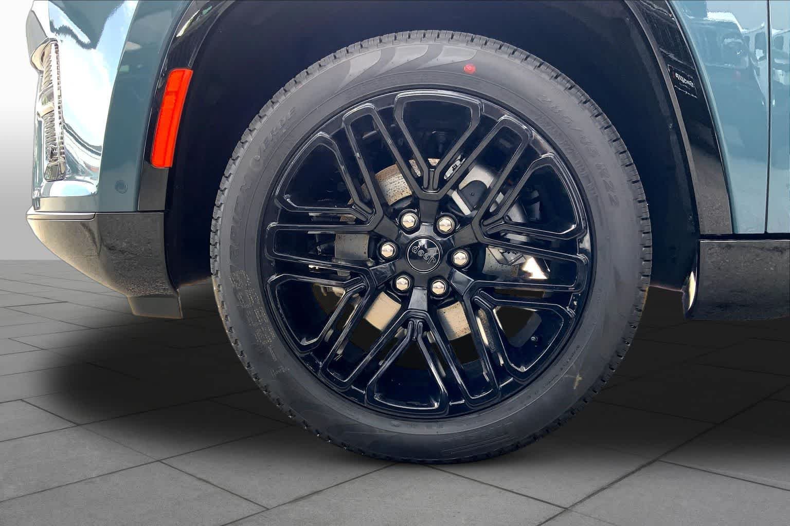 New 2026 Steel Blue Jeep Limited Reserve image 8