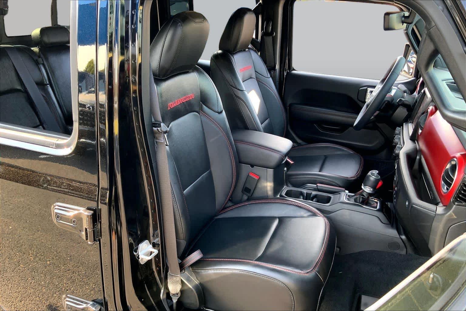 Used 2023 Black Clearcoat Jeep Rubicon image 9