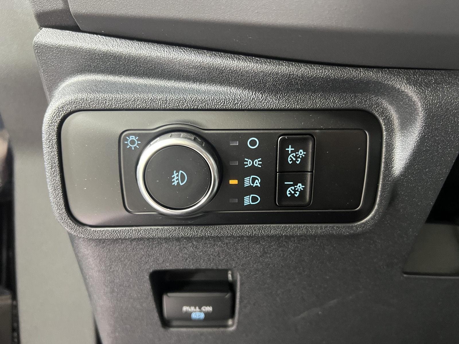 Used 2025 Shadow Black Ford Outer Banks image 16