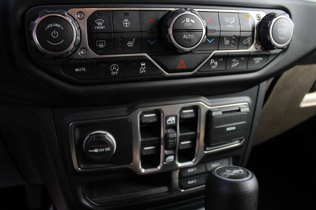 Used 2020 Red Jeep Unlimited Sahara image 15