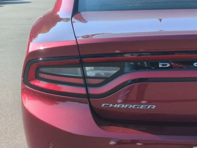Used 2023 Red Dodge SXT image 21