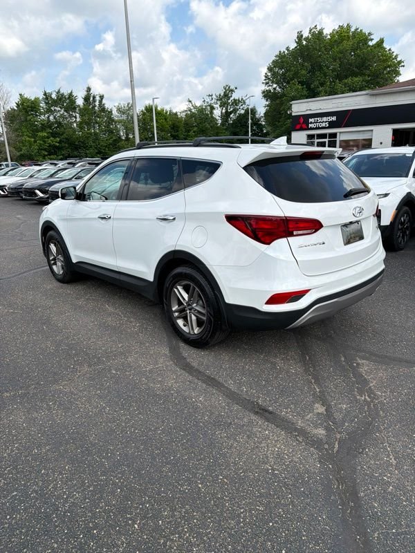 Used 2017 White Hyundai 2.4 Base image 4