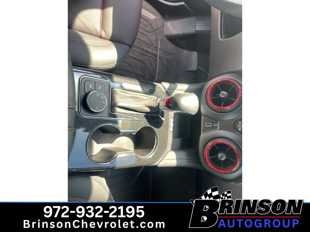 Used 2025 Agate Black Metallic Ford ST-Line image 19