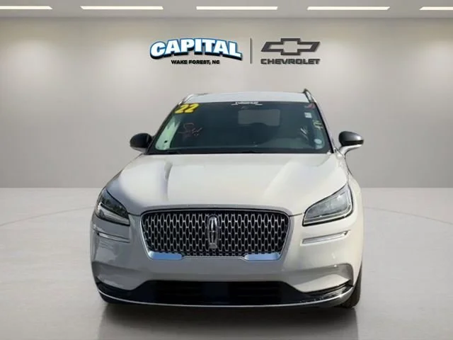 Used 2022 White Lincoln Standard image 8