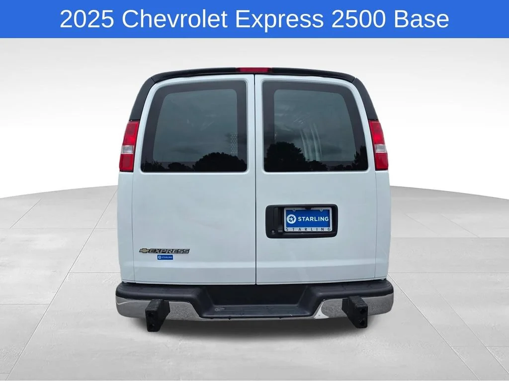 Used 2025 Summit White Chevrolet WT image 8