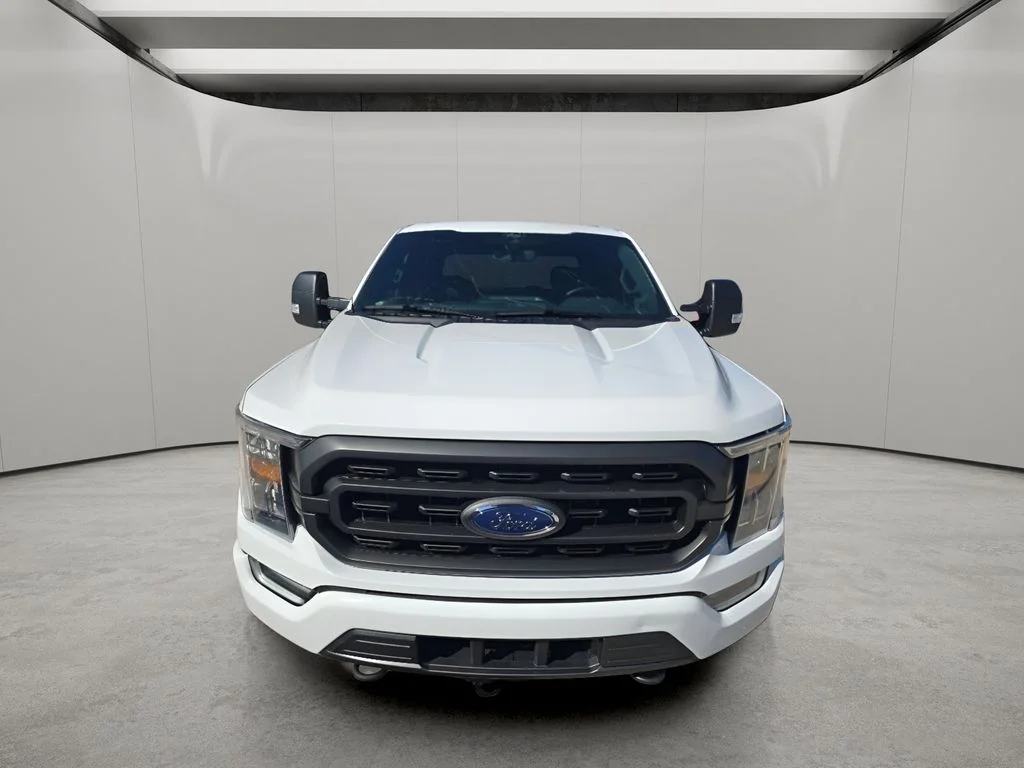 Used 2021 White Ford  image 8