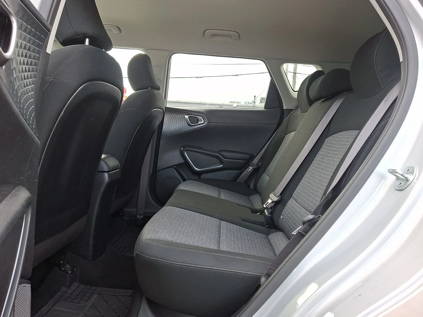 Certified Used 2020 Silver Kia S image 10