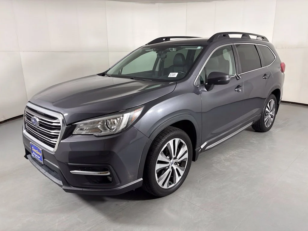 Used 2020 Gray Subaru Limited image 4