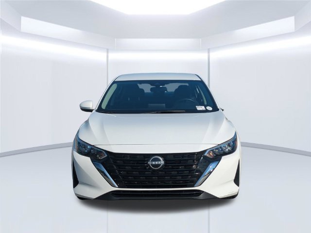 Used 2024 White Nissan SV image 10