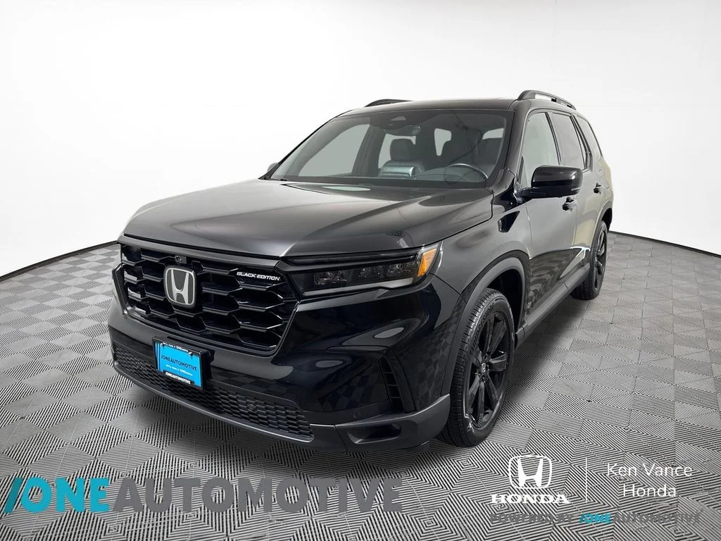 2025 Honda Pilot Black Edition AWD's photo