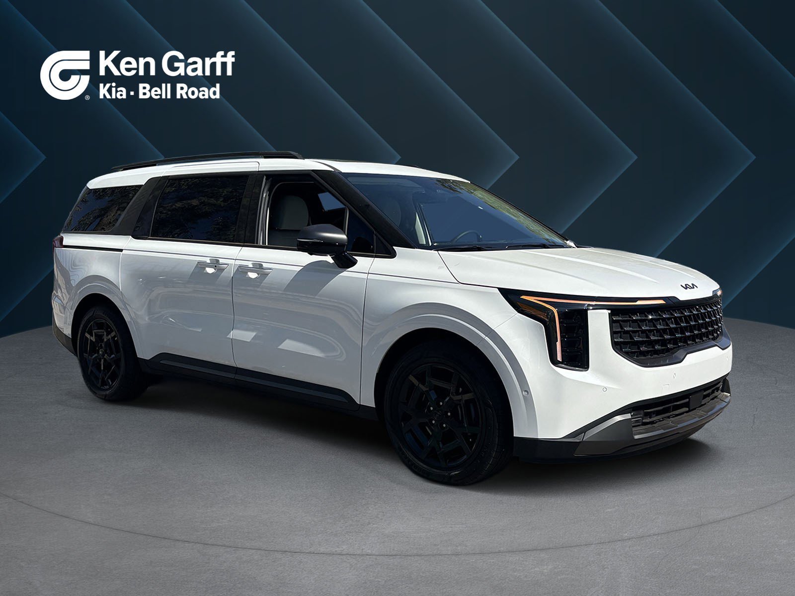 2026 Kia Sedona SX Prestige HEV's photo