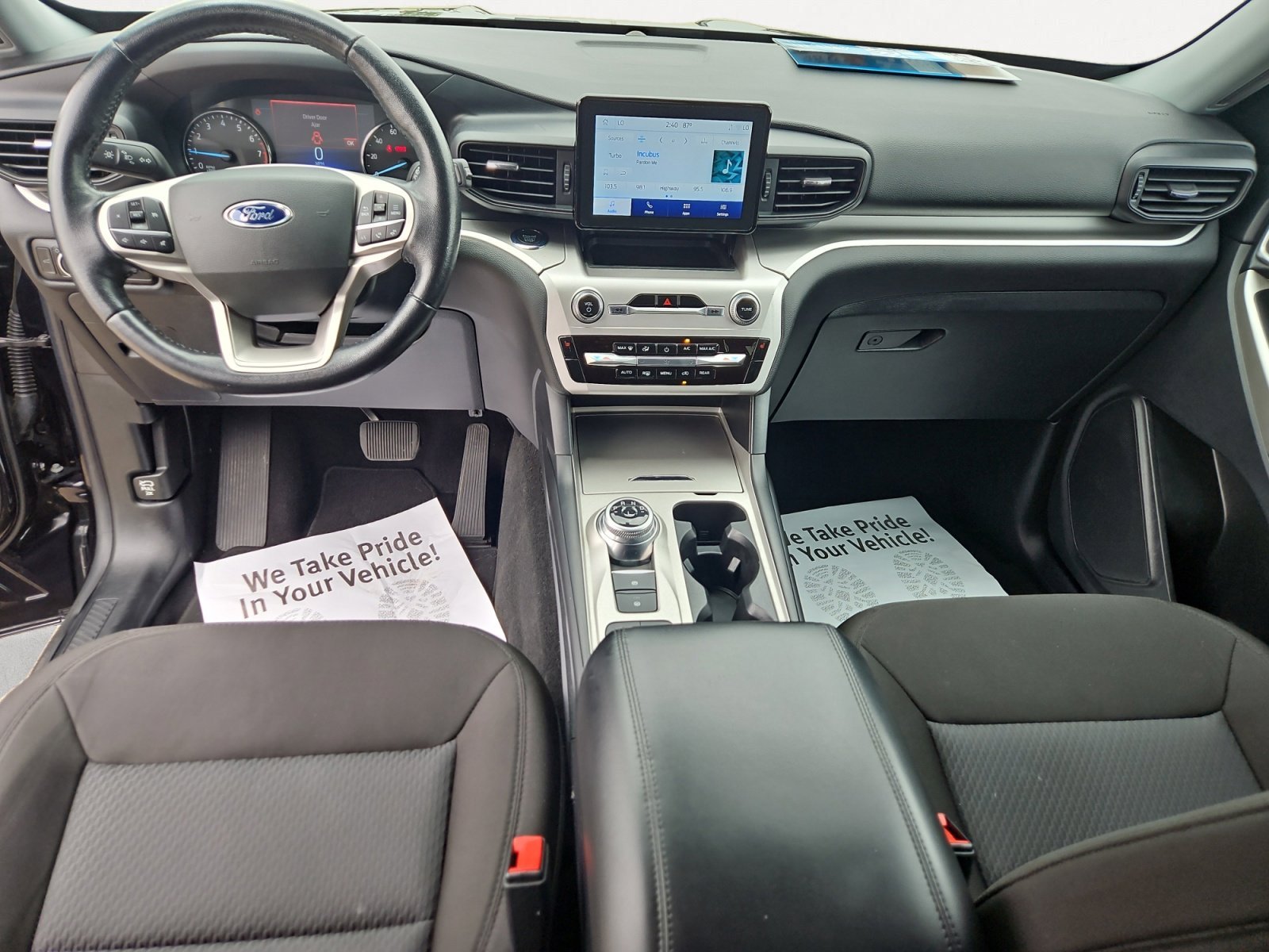 Used 2022 Black Metallic Ford XLT image 3