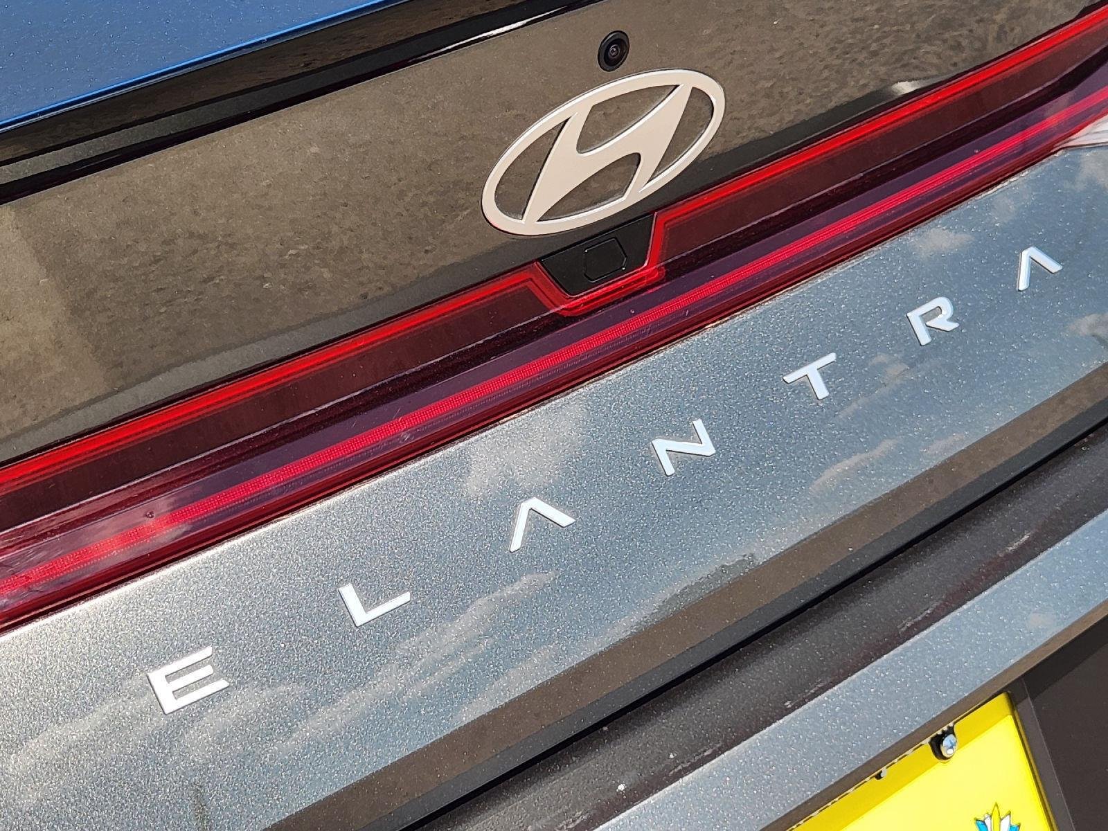 2026 Hyundai Elantra SEL - Photo 12
