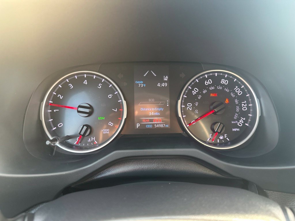 2020 Toyota RAV4 XLE - Photo 15