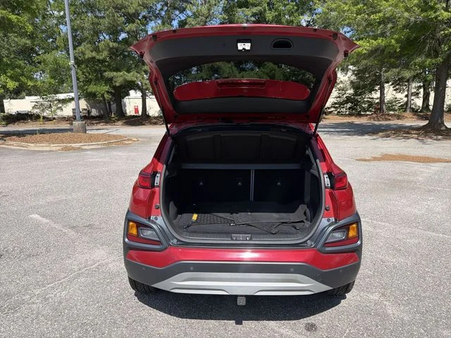 Used 2021 Red Hyundai Ultimate image 26