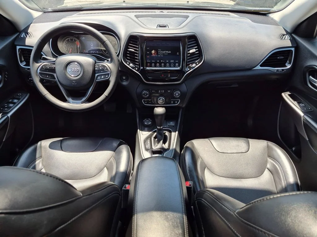 Used 2022 Black Jeep Limited image 22