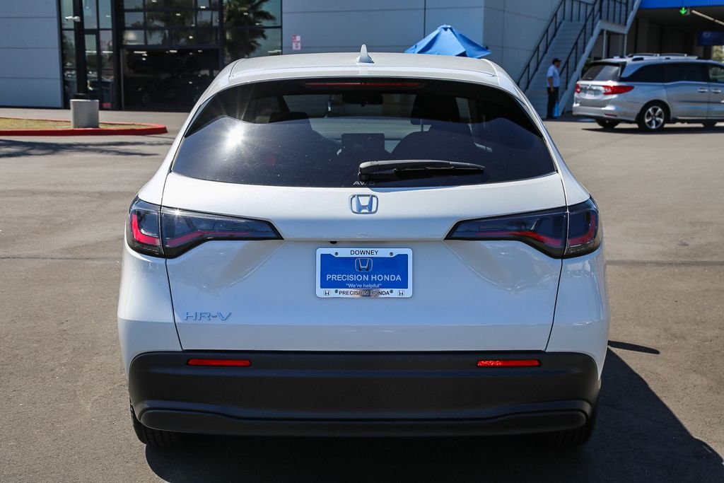 New 2027 Platinum White Pearl Honda LX image 6