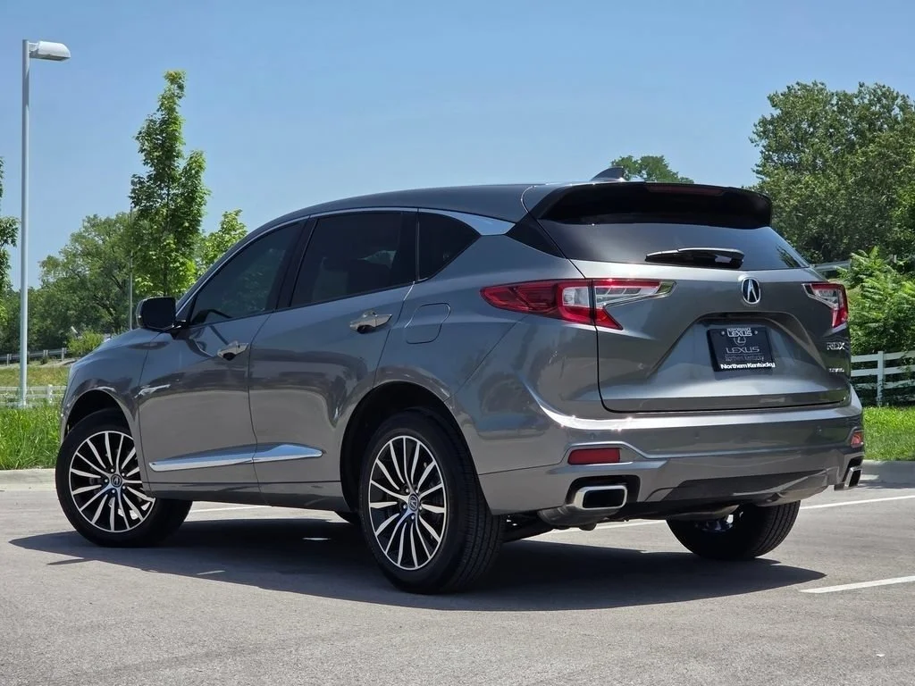 Used 2025 Liquid Carbon Metallic Acura w/Advance Package image 29