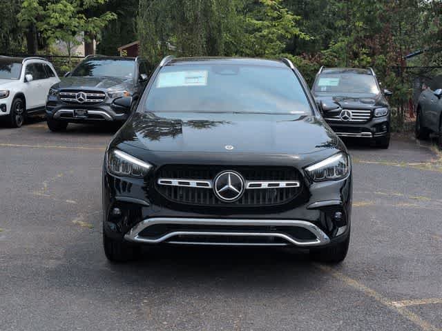 New 2026 Night Black Mercedes-Benz GLA 250 image 3