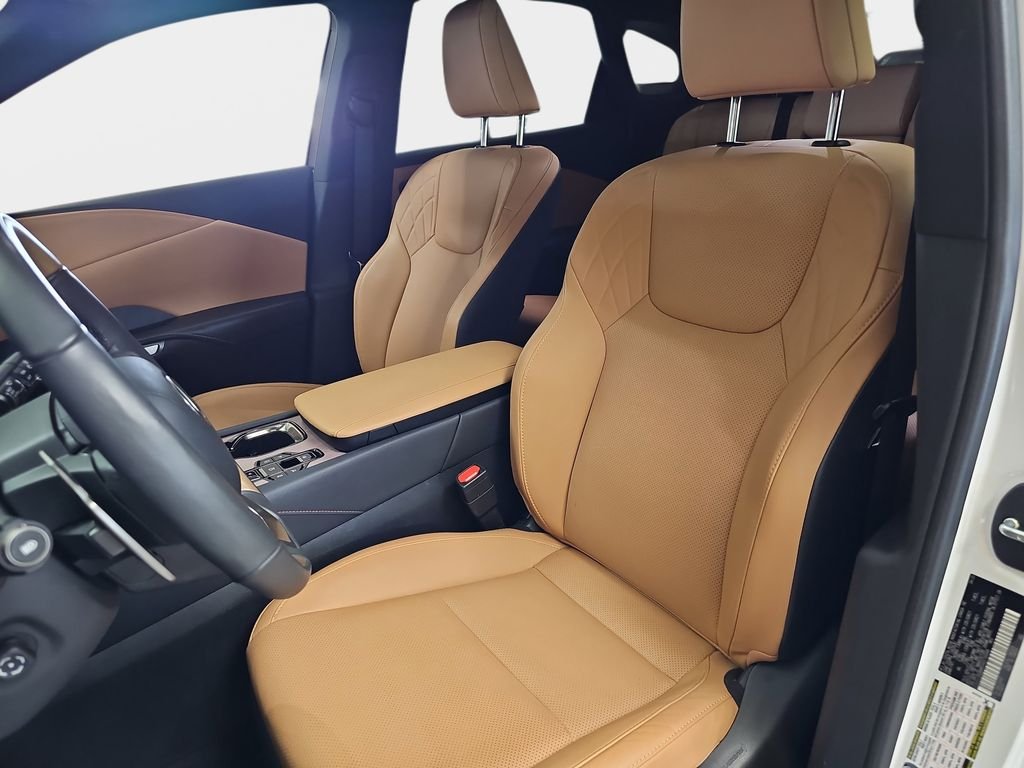 Certified Used 2025 White Lexus 350 Premium image 18