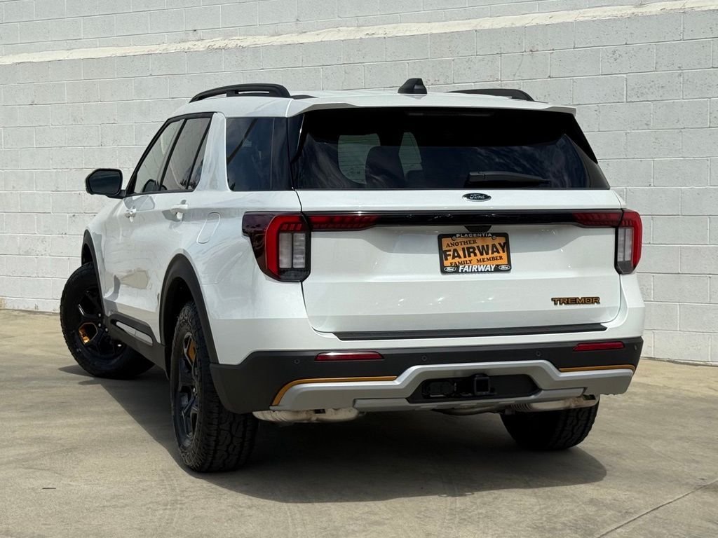 New 2026 Star White Metallic Tri-Coat Ford Tremor® image 4