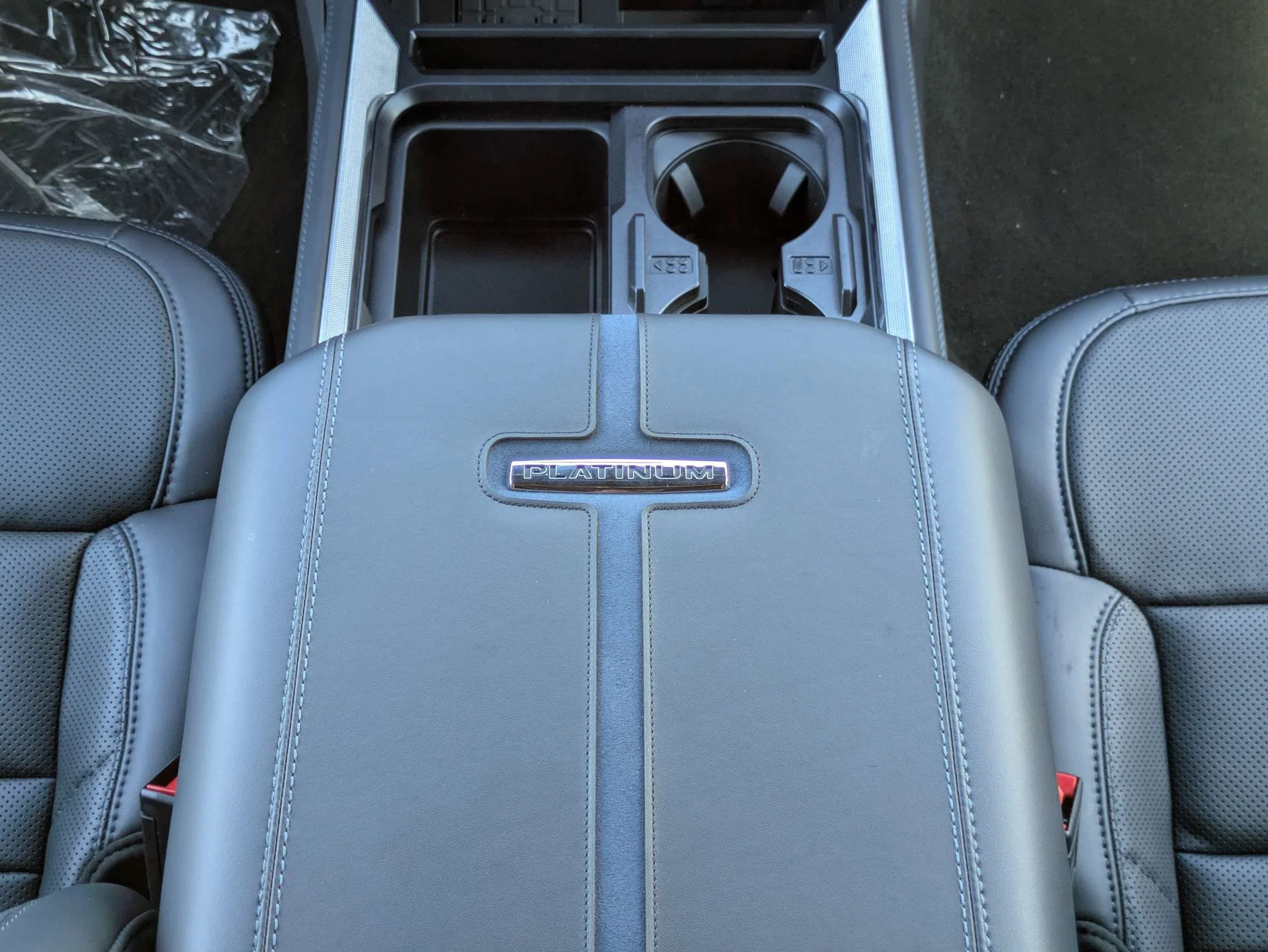 New 2026 Star White Metallic Tri-Coat Ford F-450® Platinum® image 18