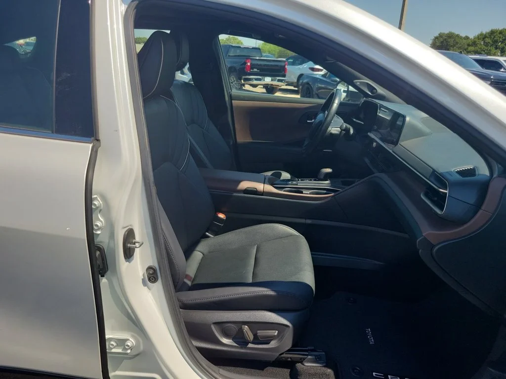 Used 2023 White Toyota Limited image 28