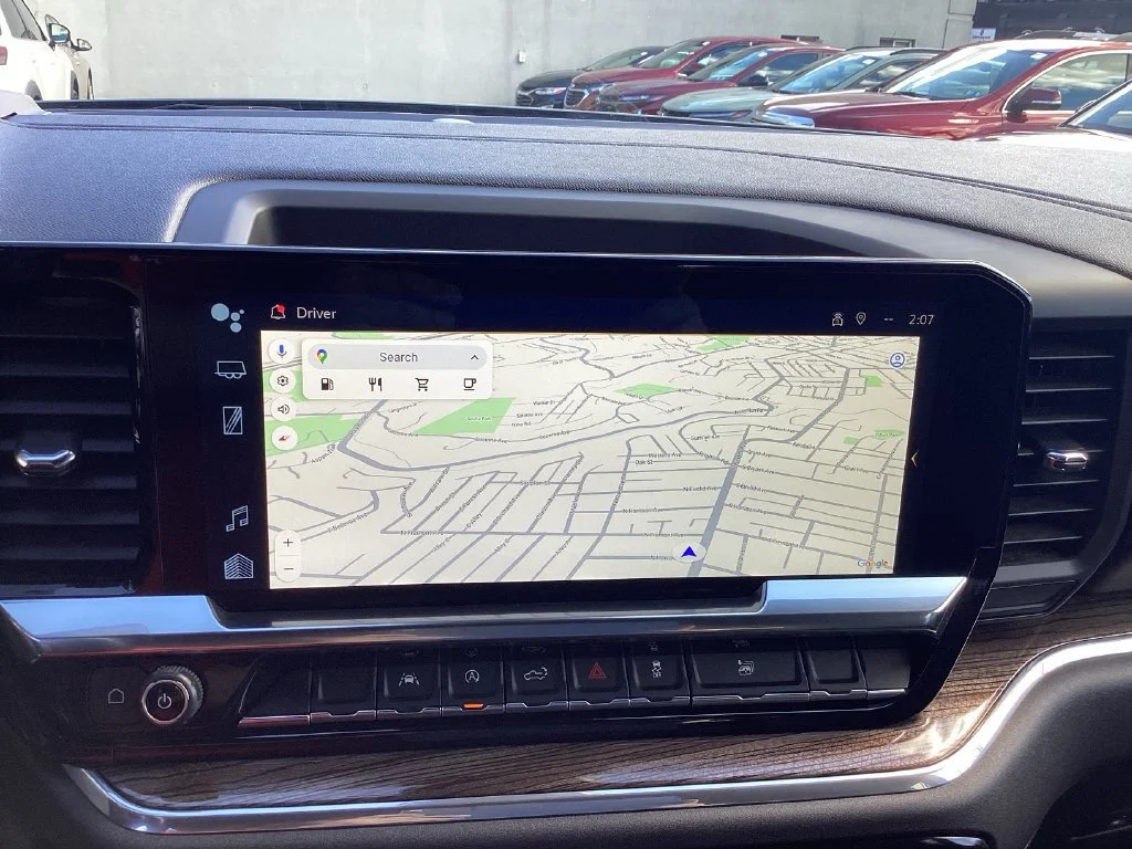 Used 2024 Sterling Gray Metallic Chevrolet LT (2FL) image 31
