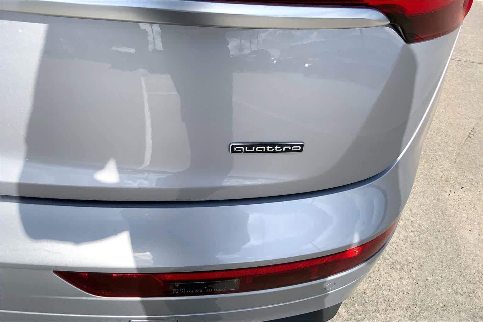 Used 2021 Florett Silver Metallic Audi Premium Plus image 10