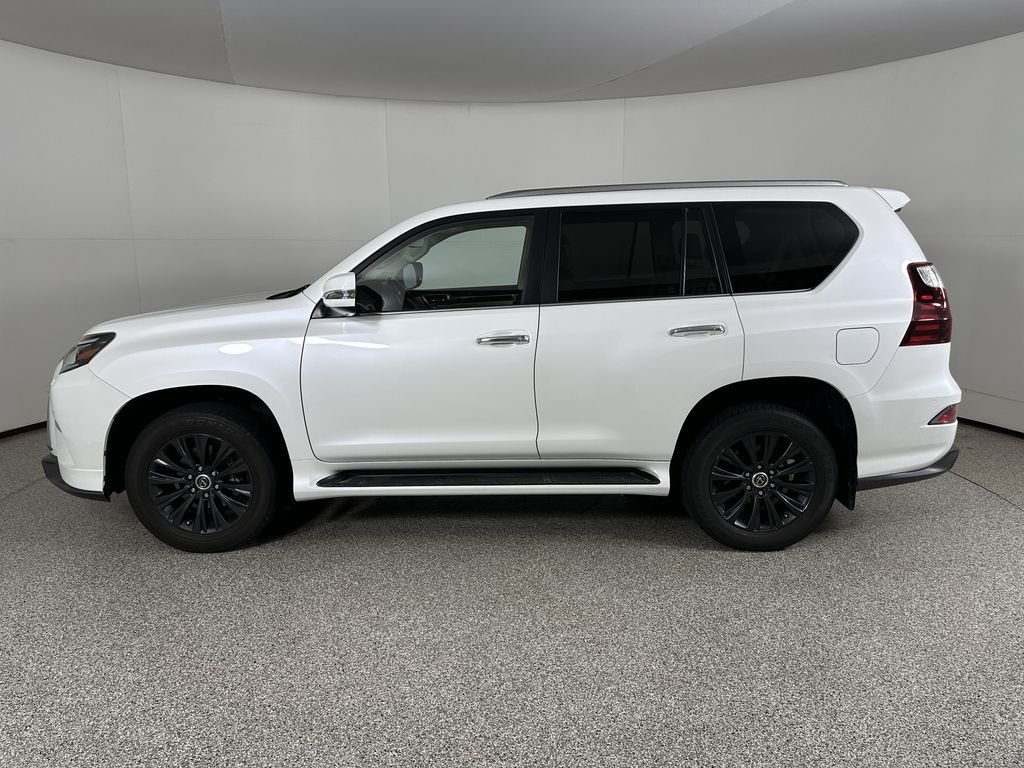 Used 2021 White Lexus 460 image 6