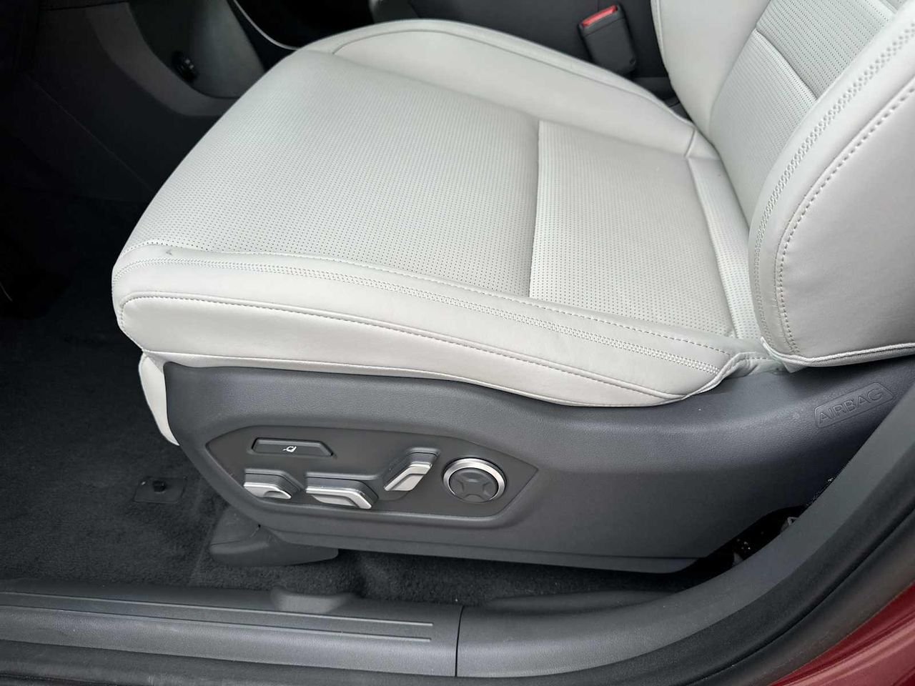 2025 Hyundai Santa Fe Calligraphy - Photo 11