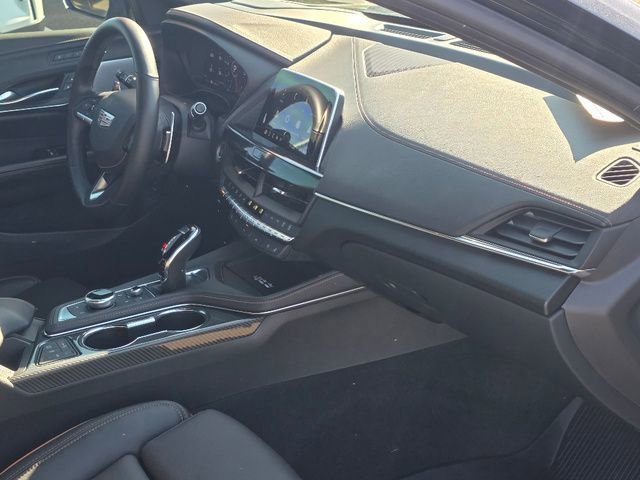 2022 Cadillac CT4 V-Series - Photo 21