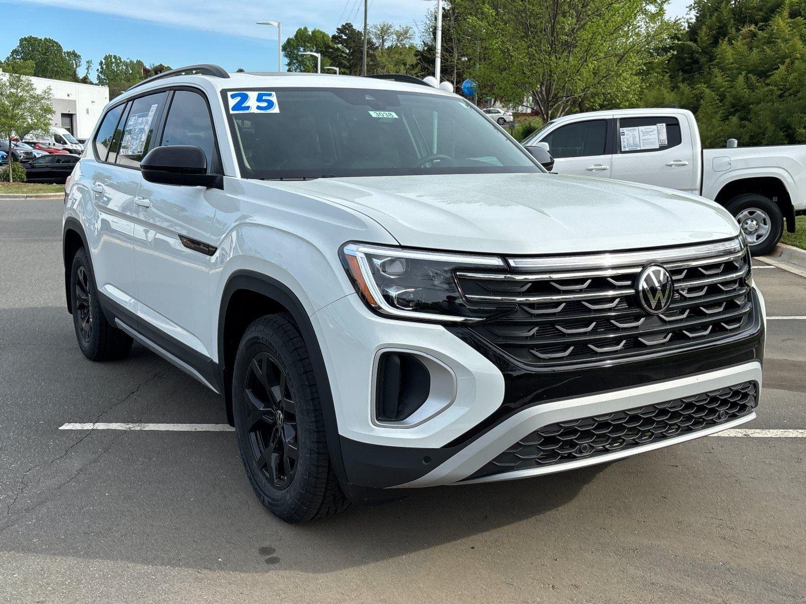2025 Volkswagen Atlas Atlas Peak Edition - Photo 7